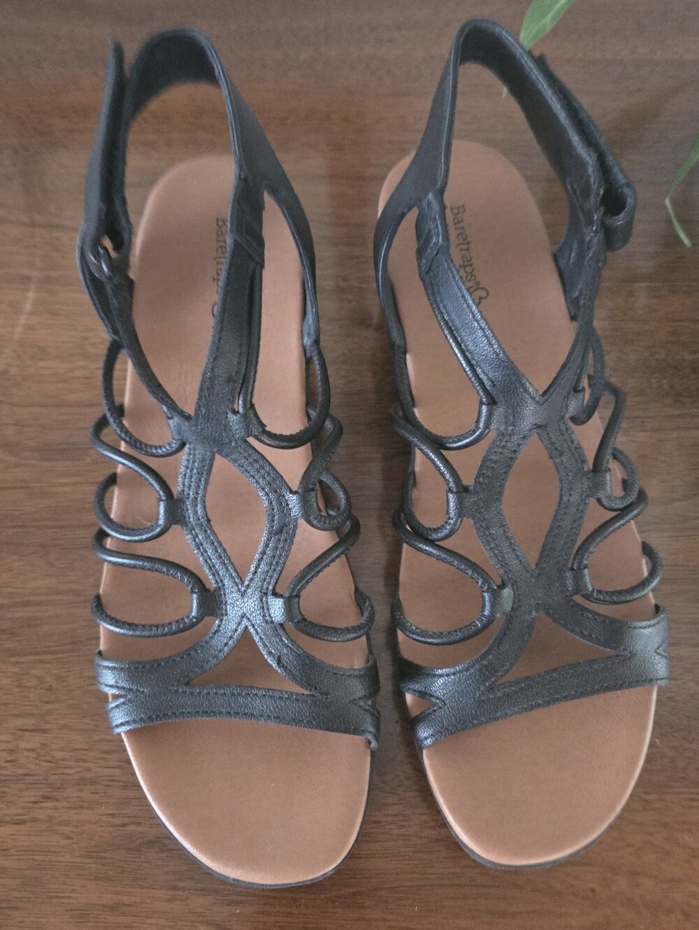 Baretraps Sandals Womens 11 Karlie Black Low Wedge Hook And Loop Filigree